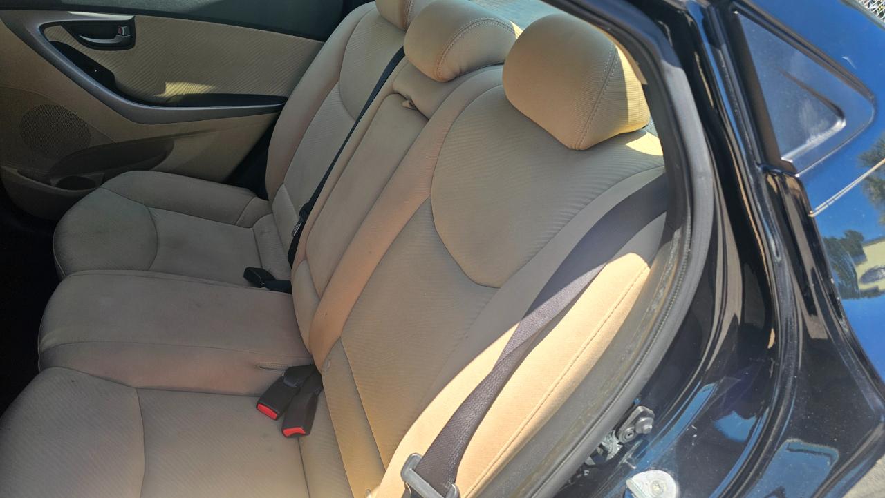 Hyundai Elantra Limited 2013