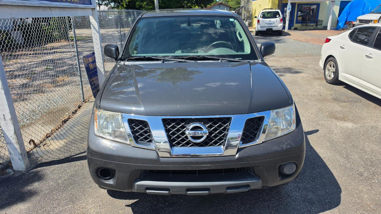 Nissan Frontier photo 3