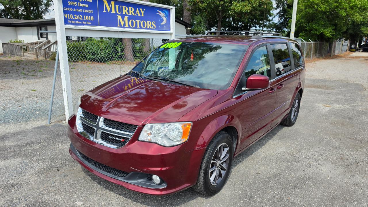 Dodge Grand Caravan photo 2
