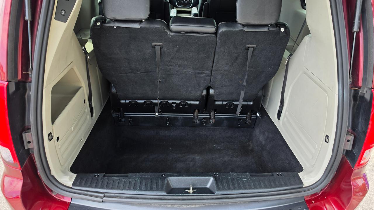 Dodge Grand Caravan photo 7