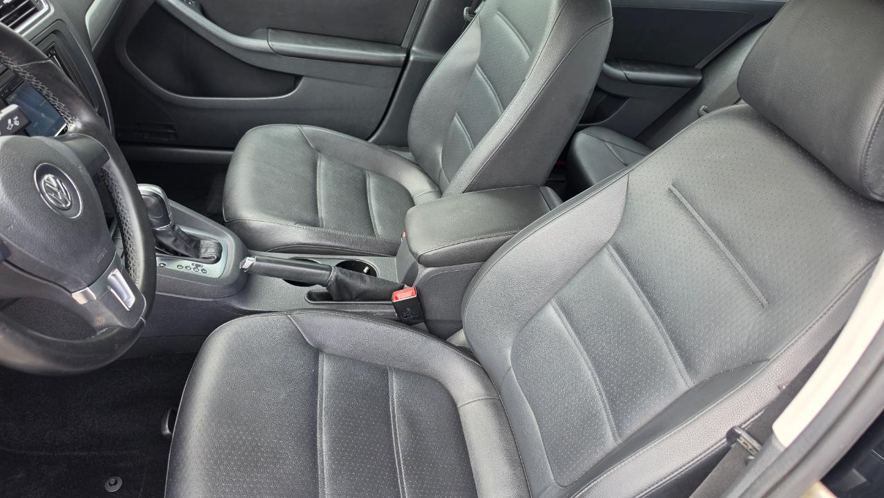 Volkswagen Jetta SE 2013