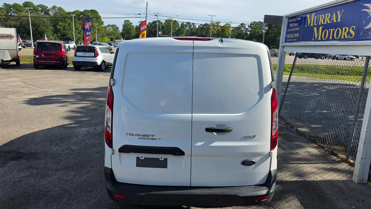 Ford Transit Connect photo 10