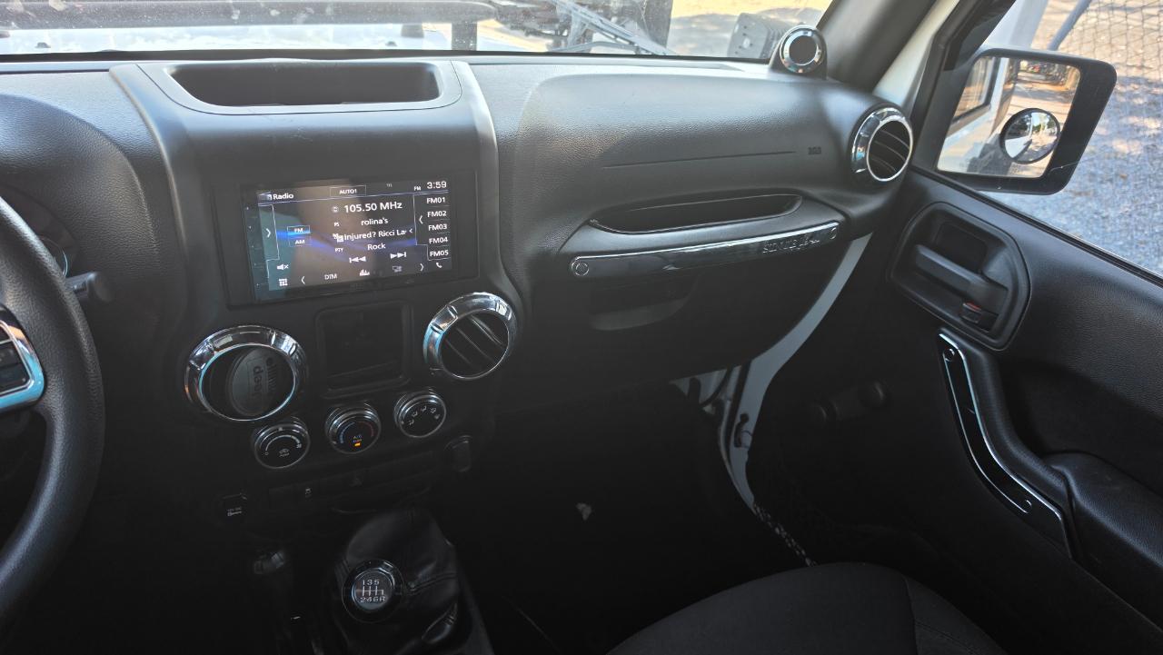 Jeep Wrangler Sport 4WD 2014