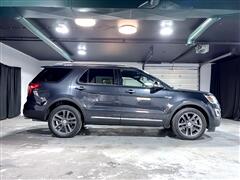 2017 Ford Explorer  2017 Ford Explorer