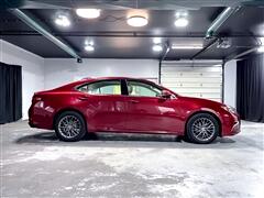 2018 Lexus ES  2018 Lexus ES