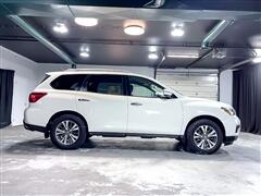 2017 Nissan Pathfinder 