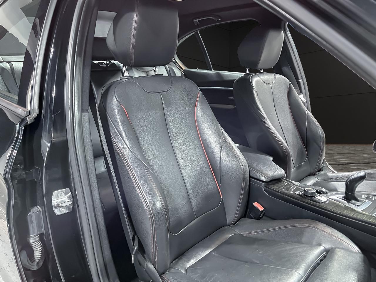 BMW 3 Series 4dr Sdn 328i xDrive AWD SULEV 2016