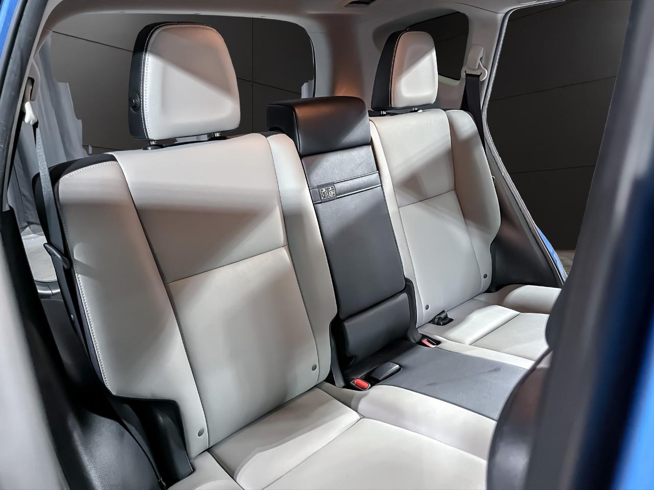 Toyota RAV4 Hybrid AWD 4dr Limited (Natl) 2016