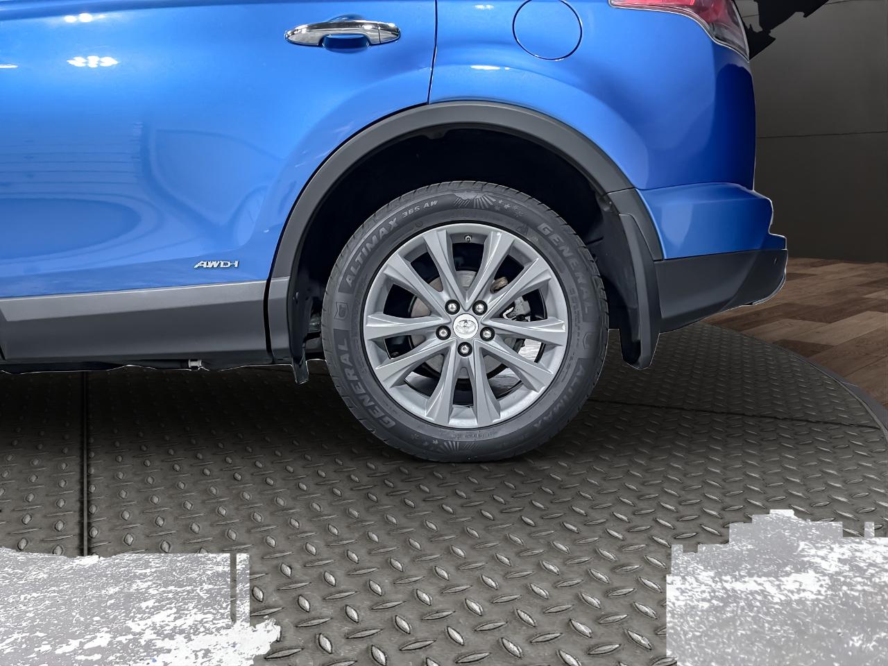 Toyota RAV4 Hybrid AWD 4dr Limited (Natl) 2016