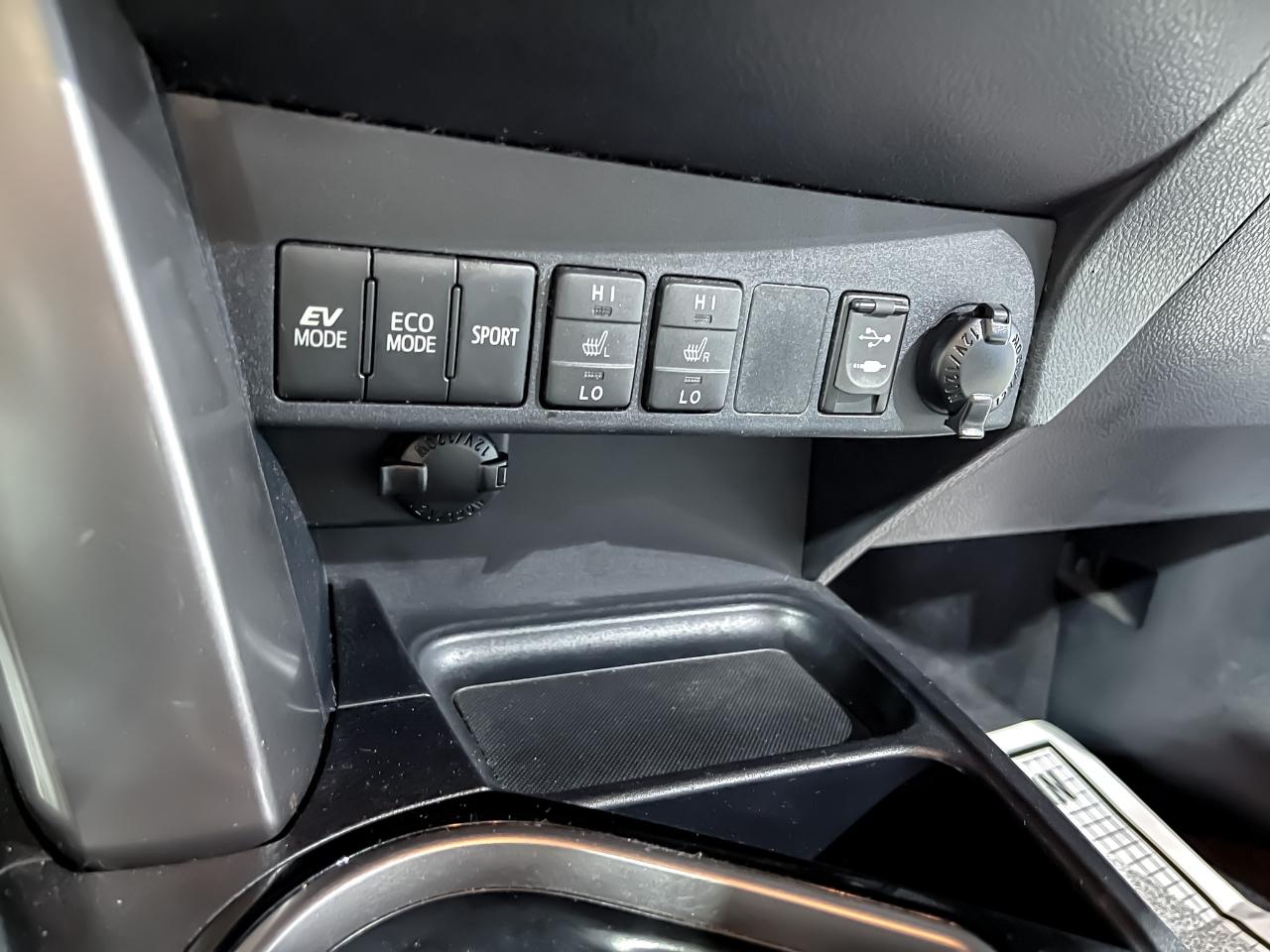 Toyota RAV4 Hybrid AWD 4dr Limited (Natl) 2016