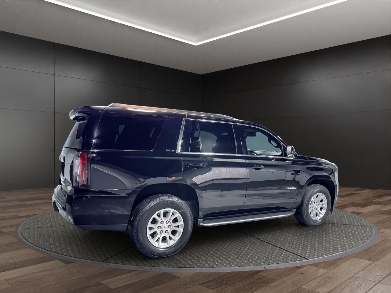 GMC Yukon 4WD 4dr SLE 2016