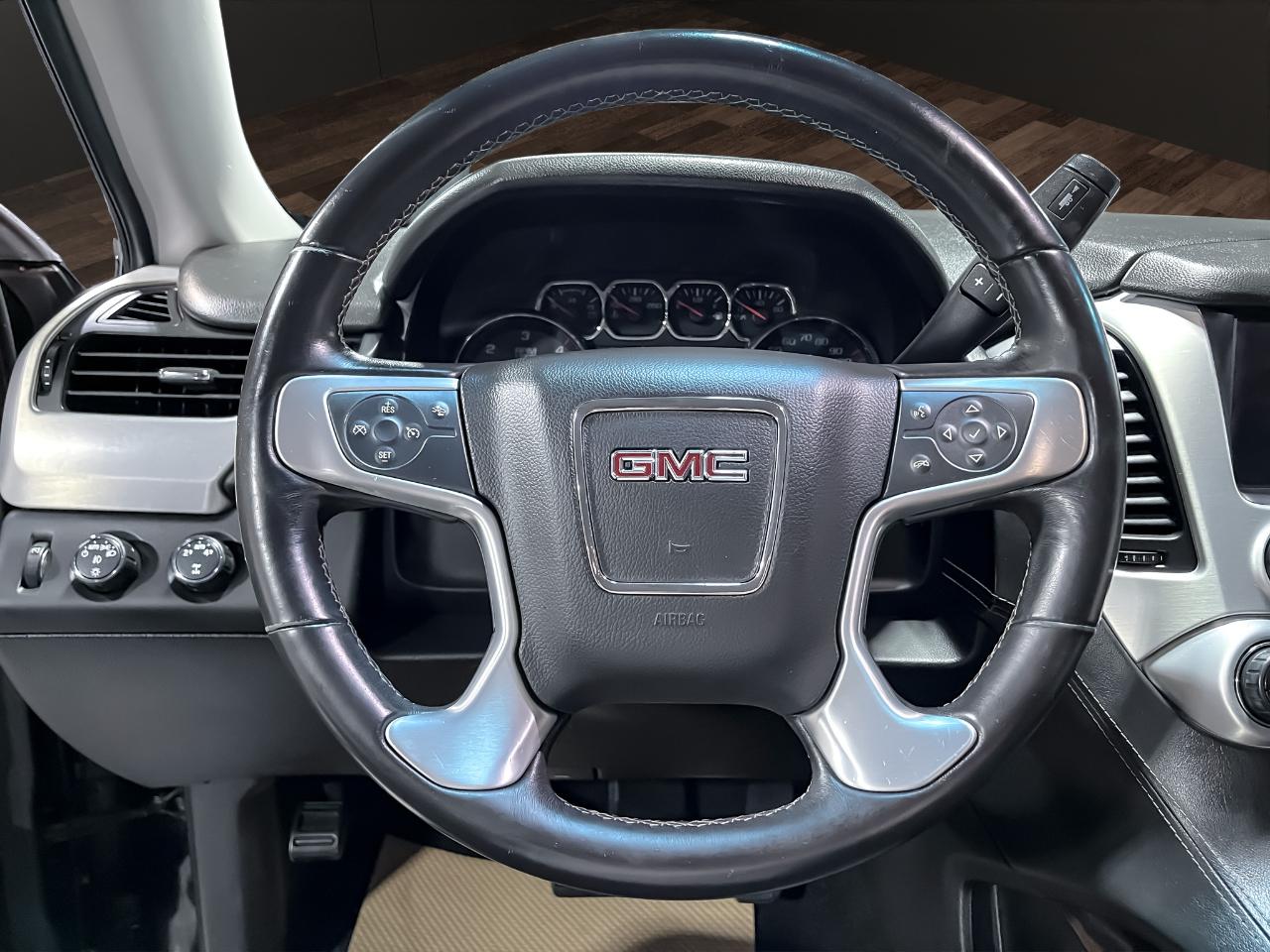 GMC Yukon 4WD 4dr SLE 2016