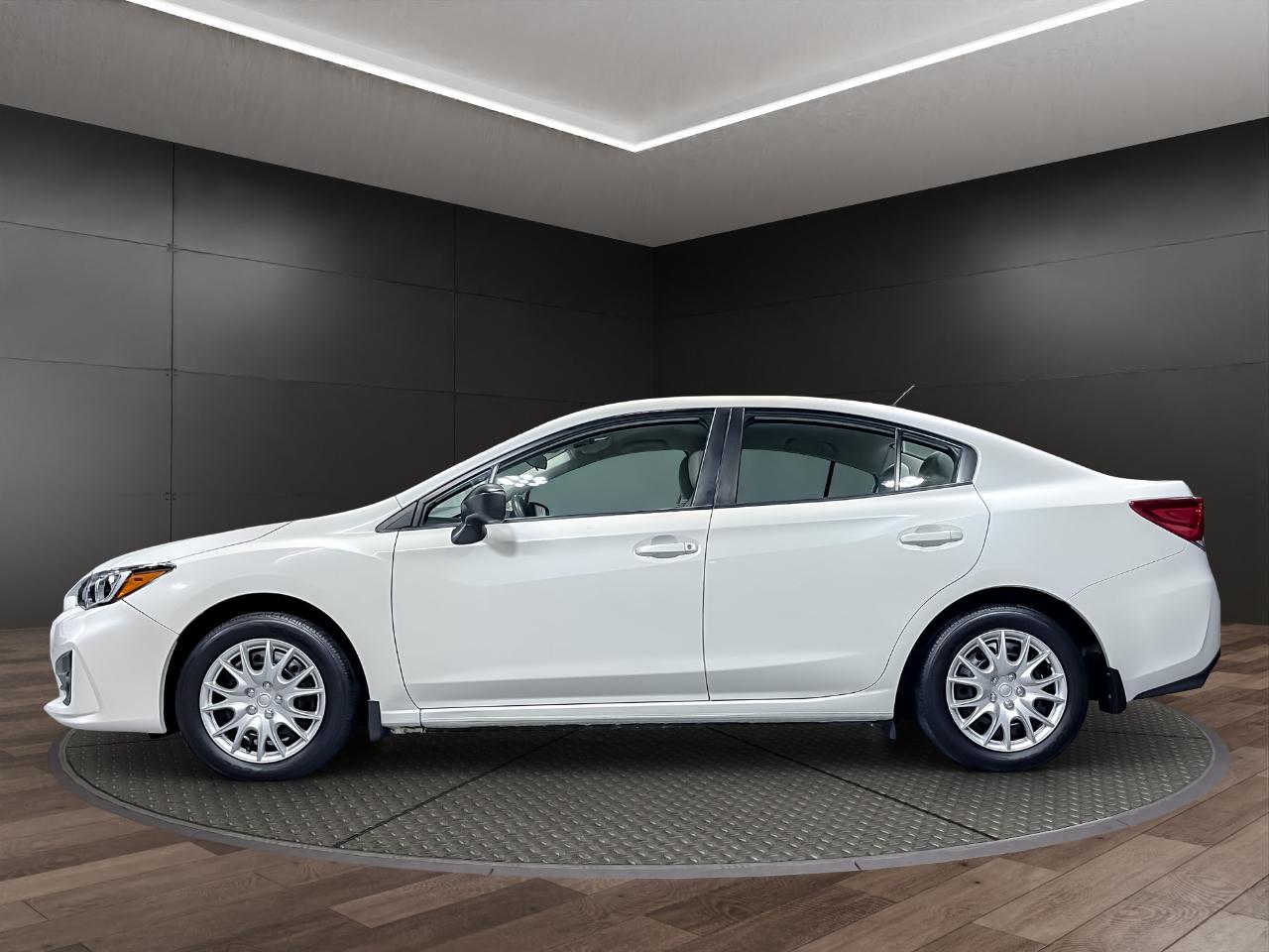 Subaru Impreza 2.0i 4-door CVT 2019