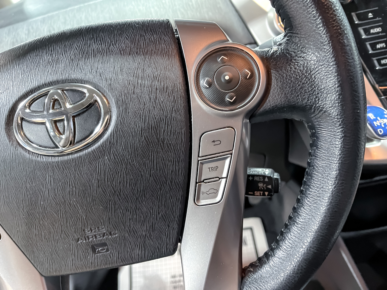 2017 Toyota Prius V Three photo 15