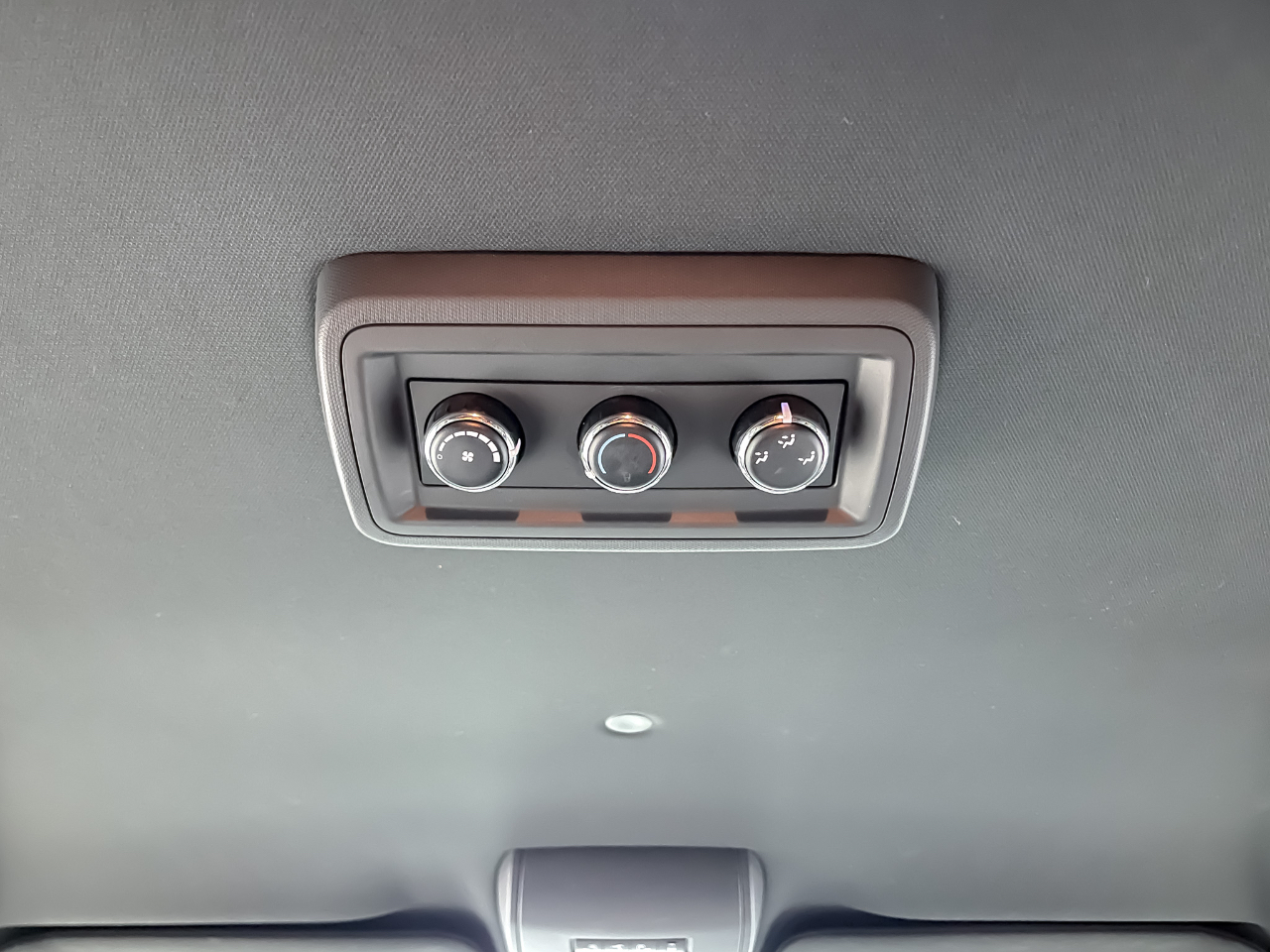 2017 Dodge Grand Caravan SXT photo 28