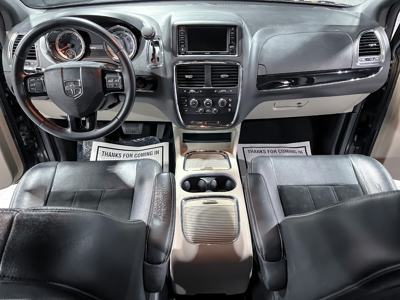 2017 Dodge Grand Caravan SXT photo 29
