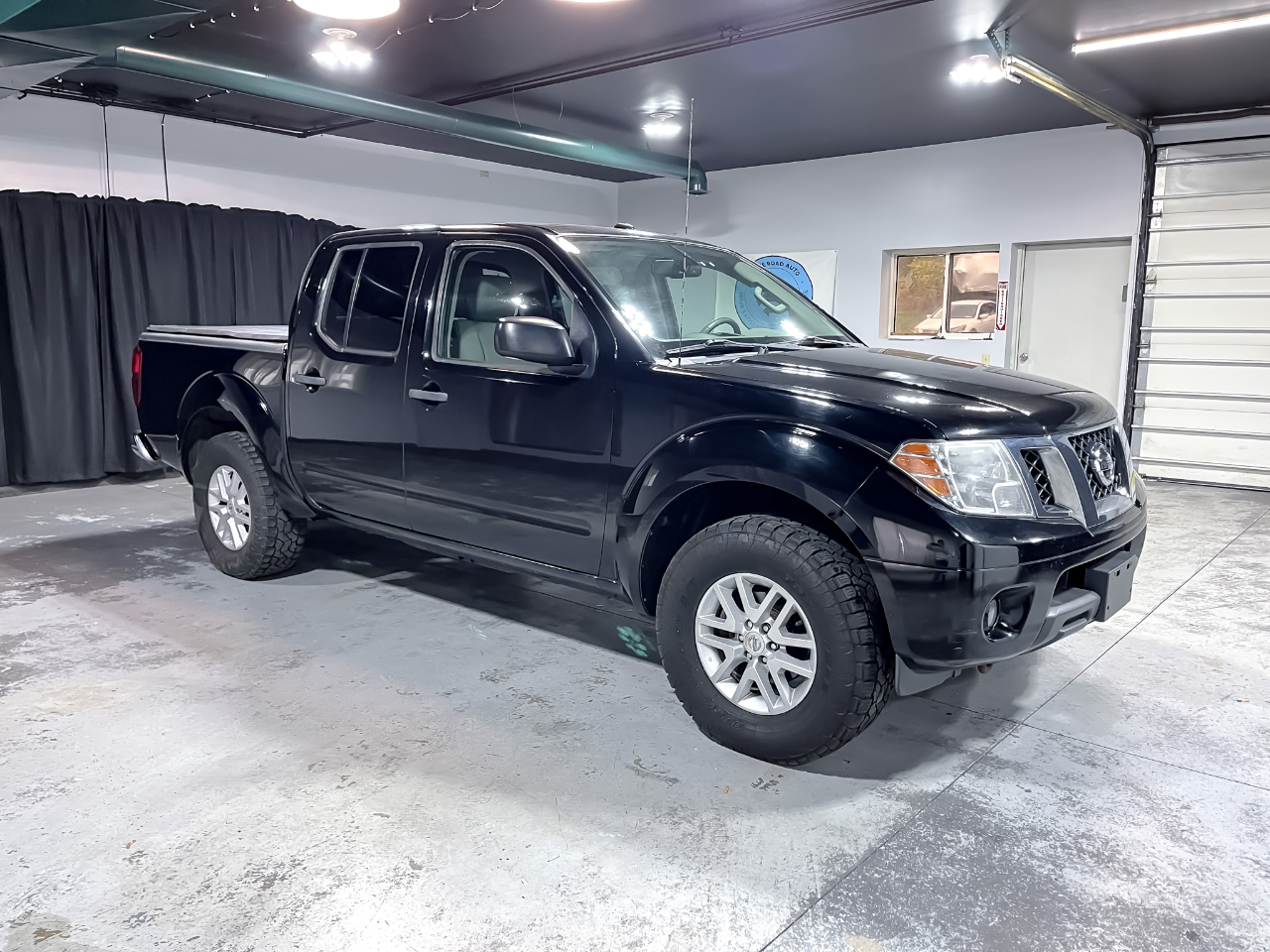 Nissan Frontier 4WD Crew Cab SWB Auto SV 2014 Nissan Frontier 4WD Crew Cab SWB Auto SV 2014