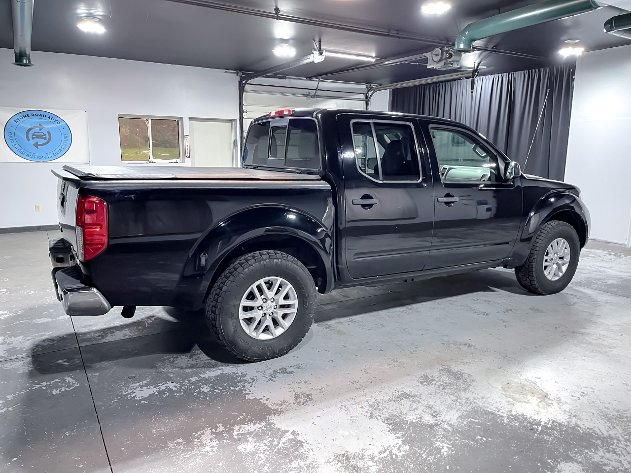 Nissan Frontier 4WD Crew Cab SWB Auto SV 2014 Nissan Frontier 4WD Crew Cab SWB Auto SV 2014