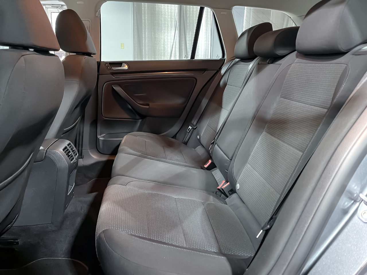 Volkswagen Jetta SportWagen 4dr Auto SE PZEV 2014 Volkswagen Jetta SportWagen 4dr Auto SE PZEV 2014