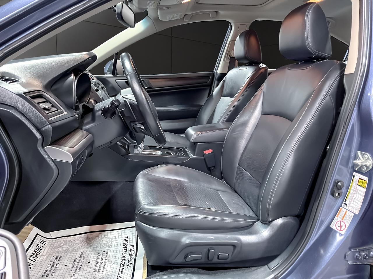 Subaru Legacy 4dr Sdn 2.5i Limited PZEV 2015