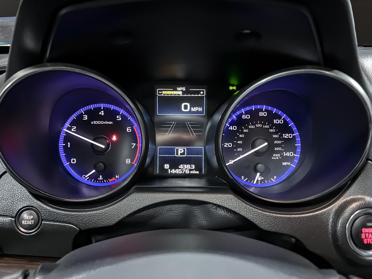 Subaru Legacy 4dr Sdn 2.5i Limited PZEV 2015