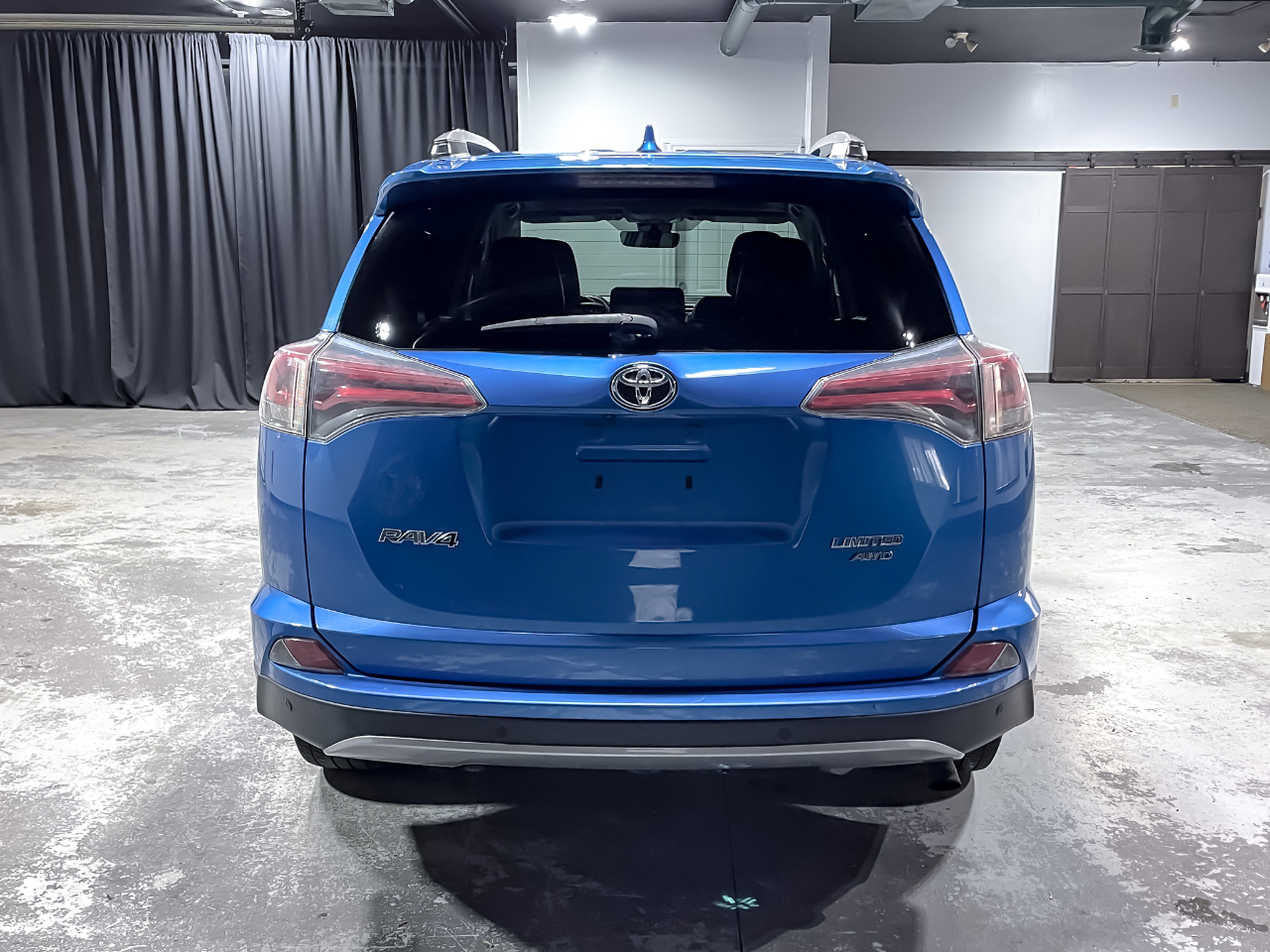 Toyota RAV4 Limited AWD (Natl) 2017 Toyota RAV4 Limited AWD (Natl) 2017