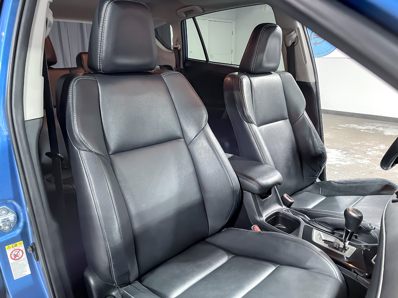 Toyota RAV4 Limited AWD (Natl) 2017 Toyota RAV4 Limited AWD (Natl) 2017