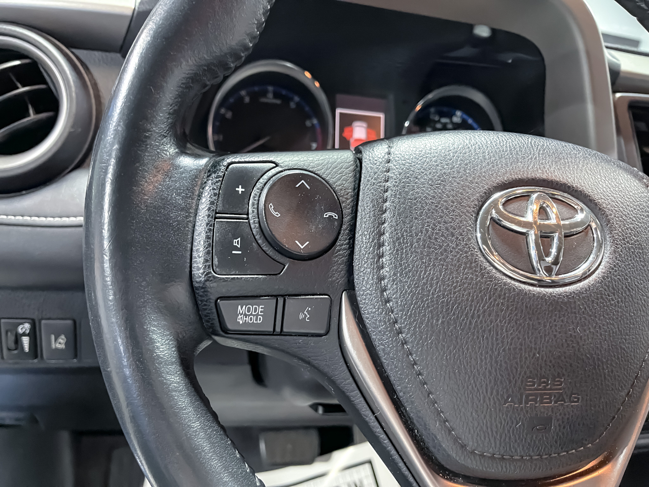 Toyota RAV4 Limited AWD (Natl) 2017 Toyota RAV4 Limited AWD (Natl) 2017
