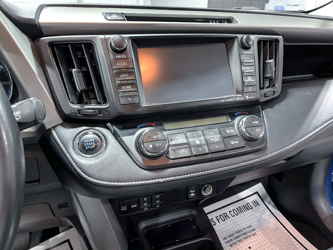 Toyota RAV4 Limited AWD (Natl) 2017 Toyota RAV4 Limited AWD (Natl) 2017