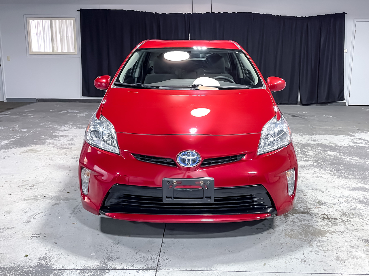 Toyota Prius 5dr HB Three (Natl) 2014 Toyota Prius 5dr HB Three (Natl) 2014