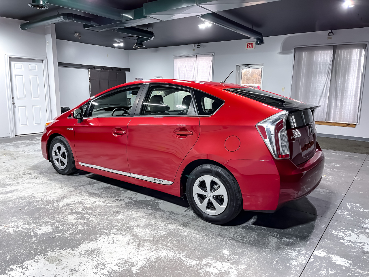 Toyota Prius 5dr HB Three (Natl) 2014 Toyota Prius 5dr HB Three (Natl) 2014