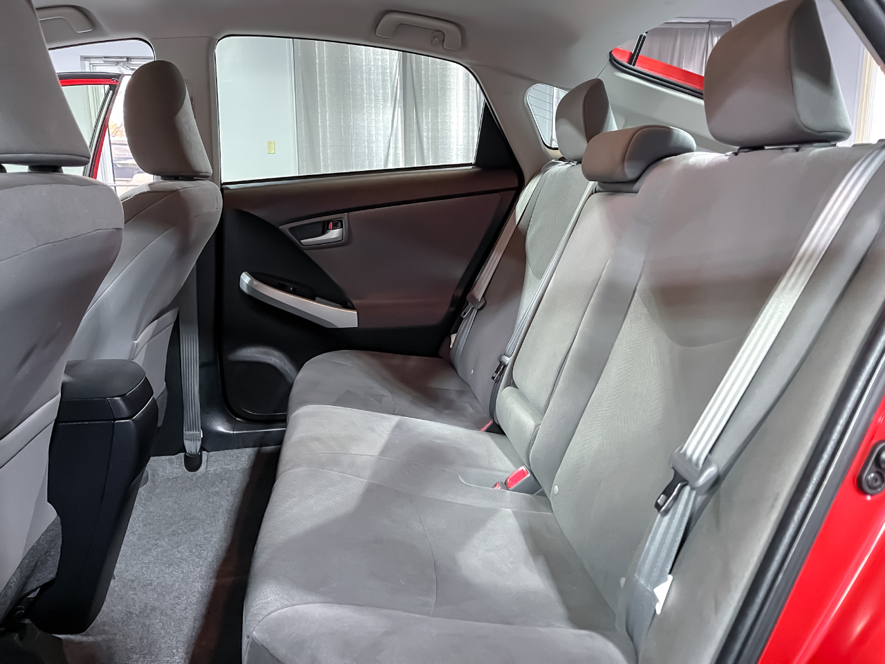 Toyota Prius 5dr HB Three (Natl) 2014 Toyota Prius 5dr HB Three (Natl) 2014