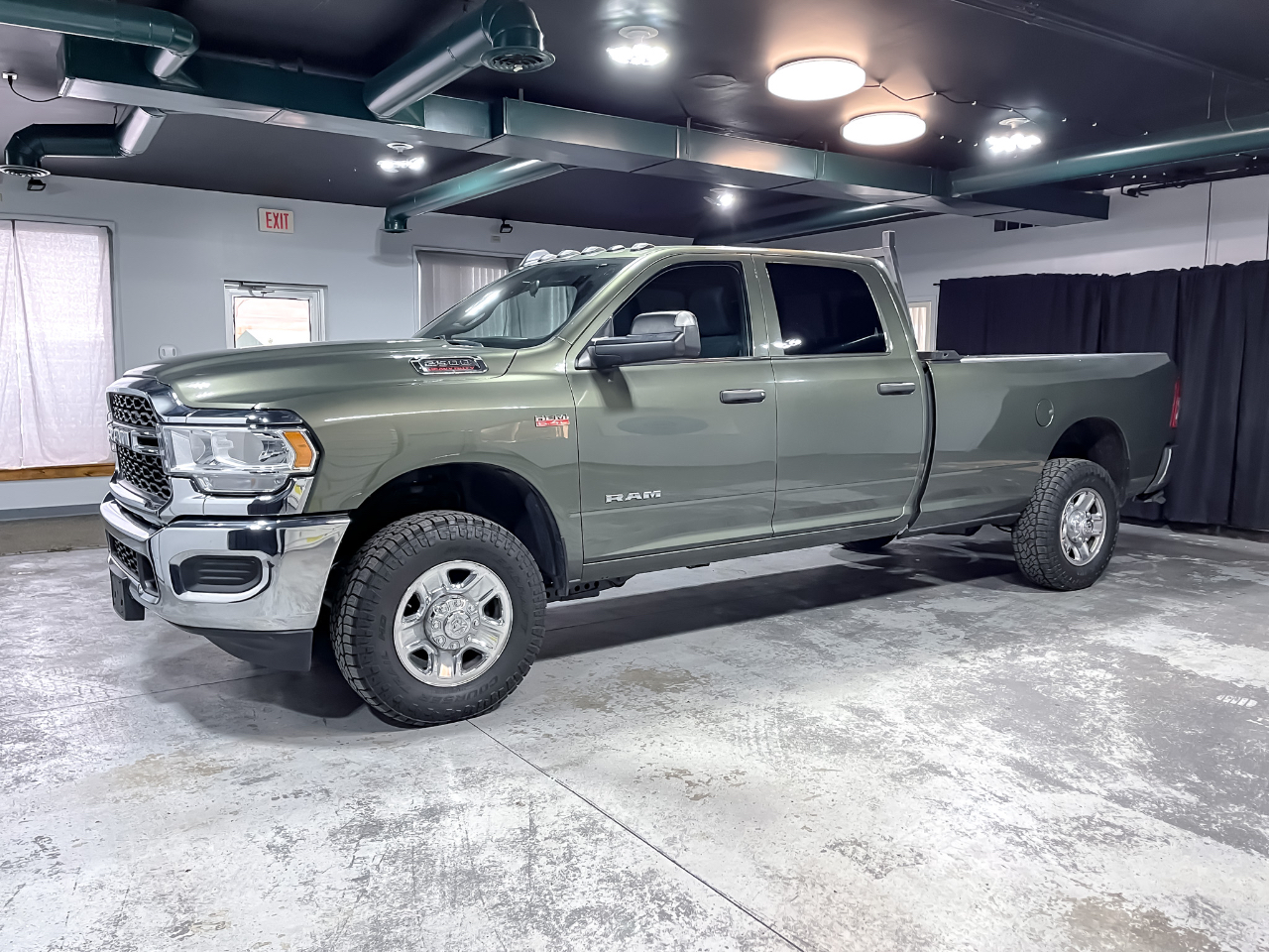 2021 Ram 2500 Tradesman photo 2