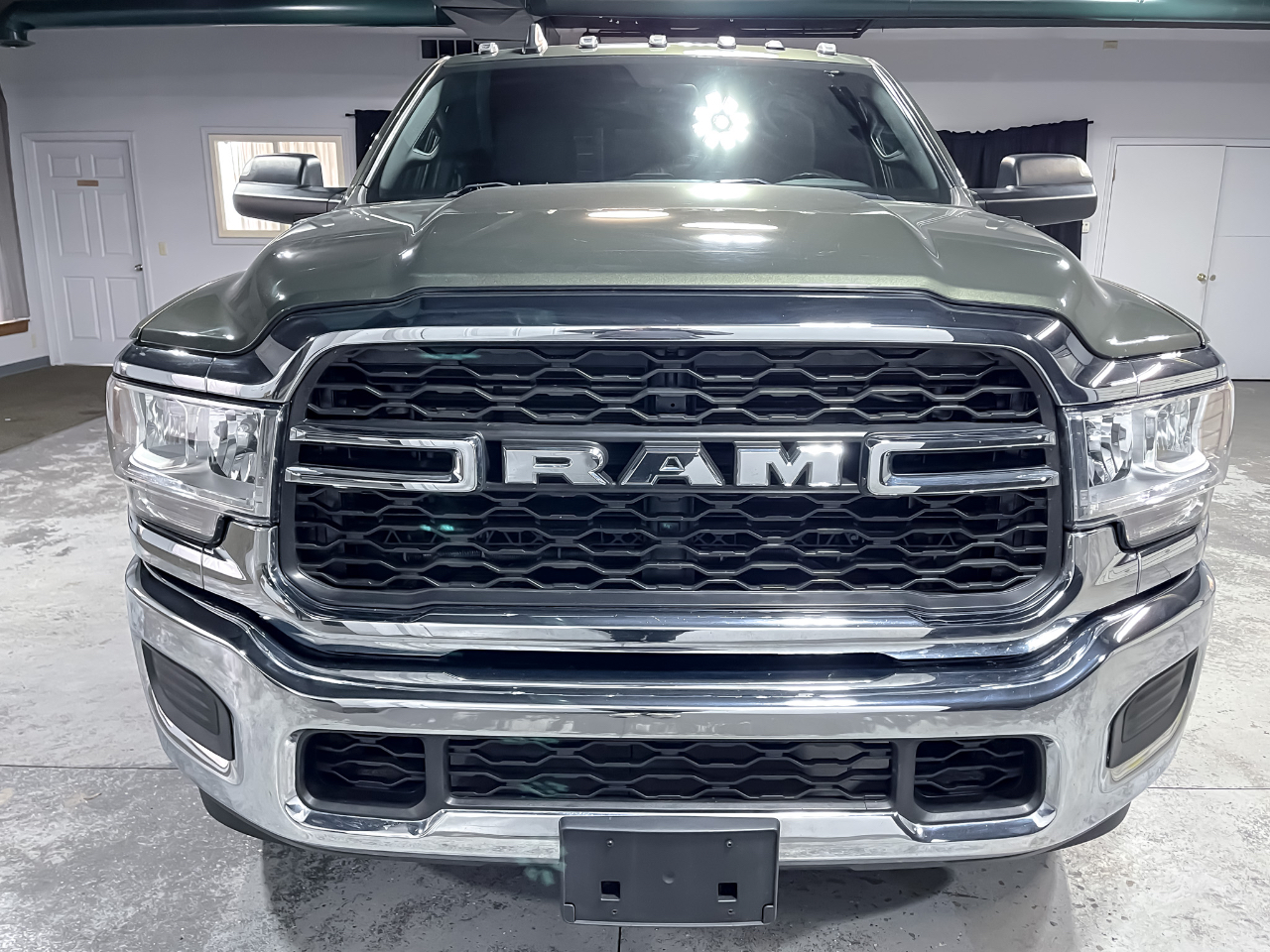 2021 Ram 2500 Tradesman photo 3
