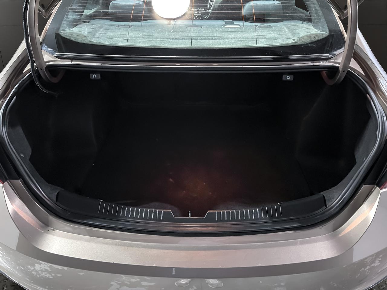 Chevrolet Malibu 4dr Sdn LT w/1LT 2018