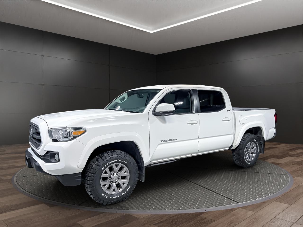 Toyota Tacoma TRD Off Road Double Cab 5' Bed V6 4x4 AT (Natl) 2017
