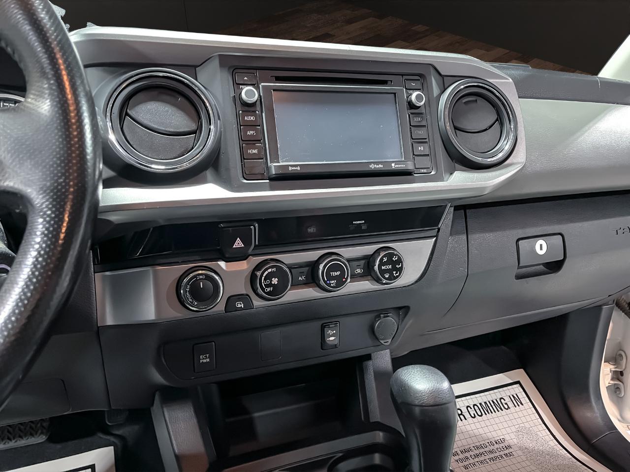 Toyota Tacoma TRD Off Road Double Cab 5' Bed V6 4x4 AT (Natl) 2017