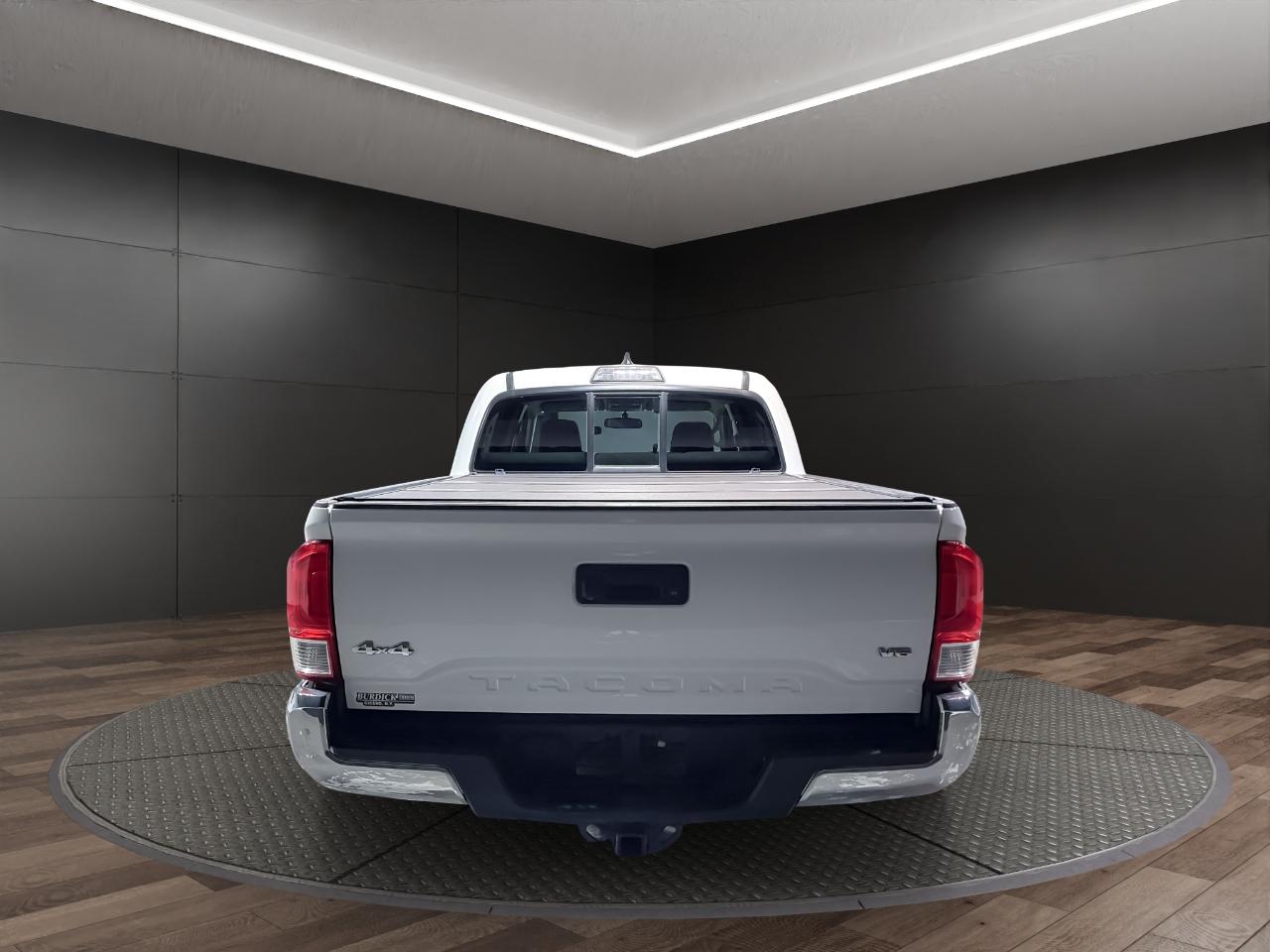 Toyota Tacoma SR5 Double Cab V6 2017