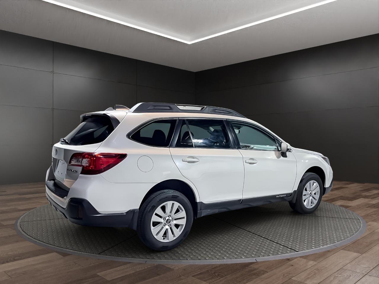 Subaru Outback 2.5i Premium 2019