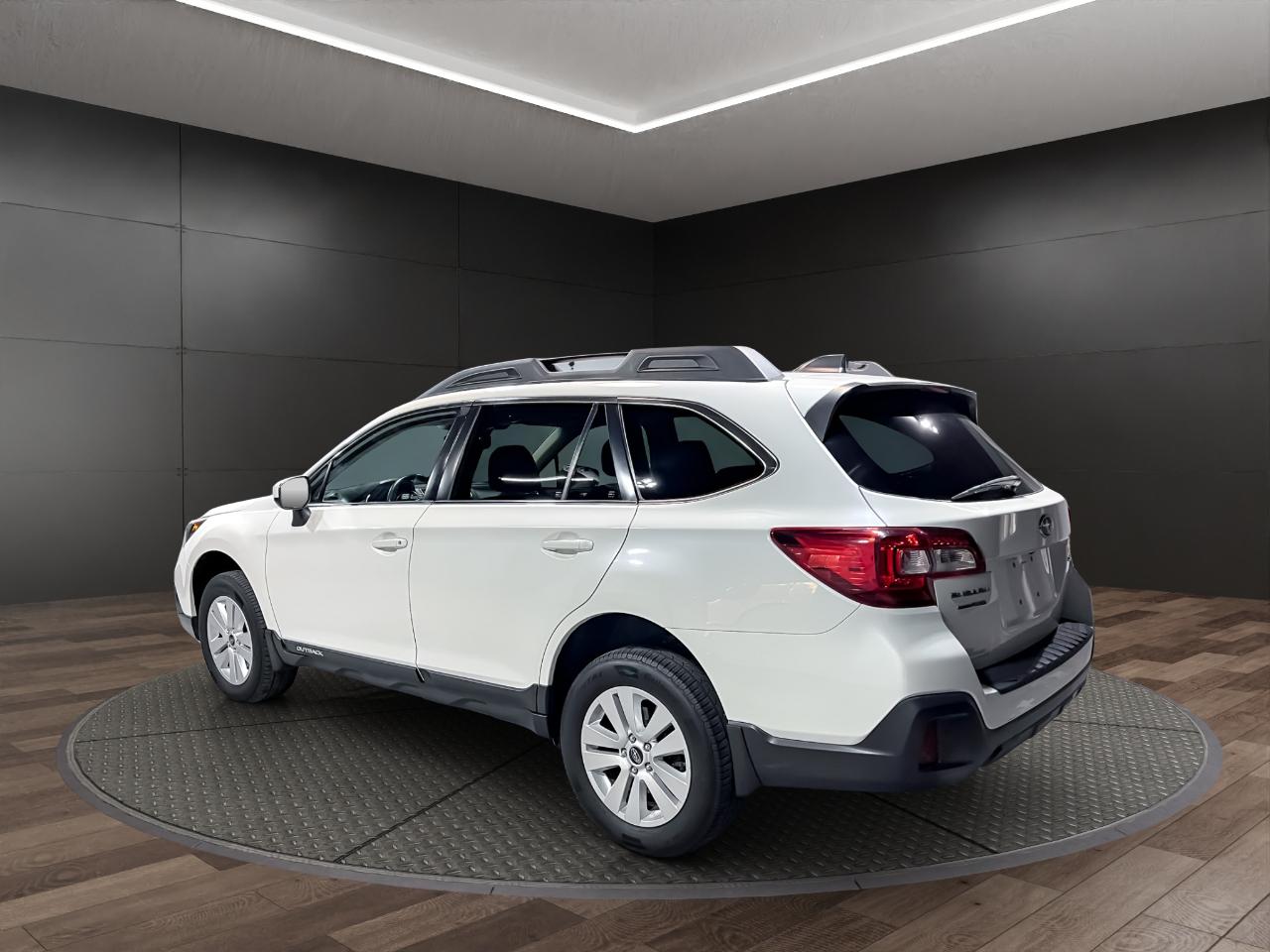 Subaru Outback 2.5i Premium 2019