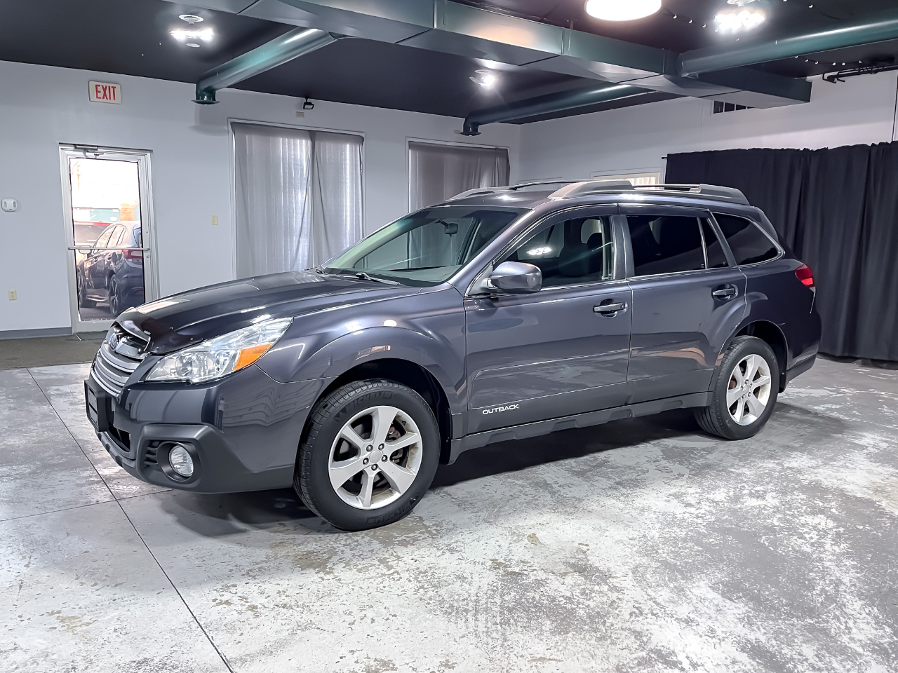 2013 Subaru Outback 2.5i Premium photo 4