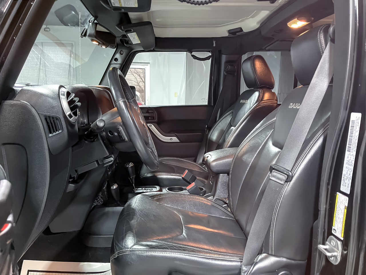 Jeep Wrangler Unlimited 4WD 4dr Sahara 2016