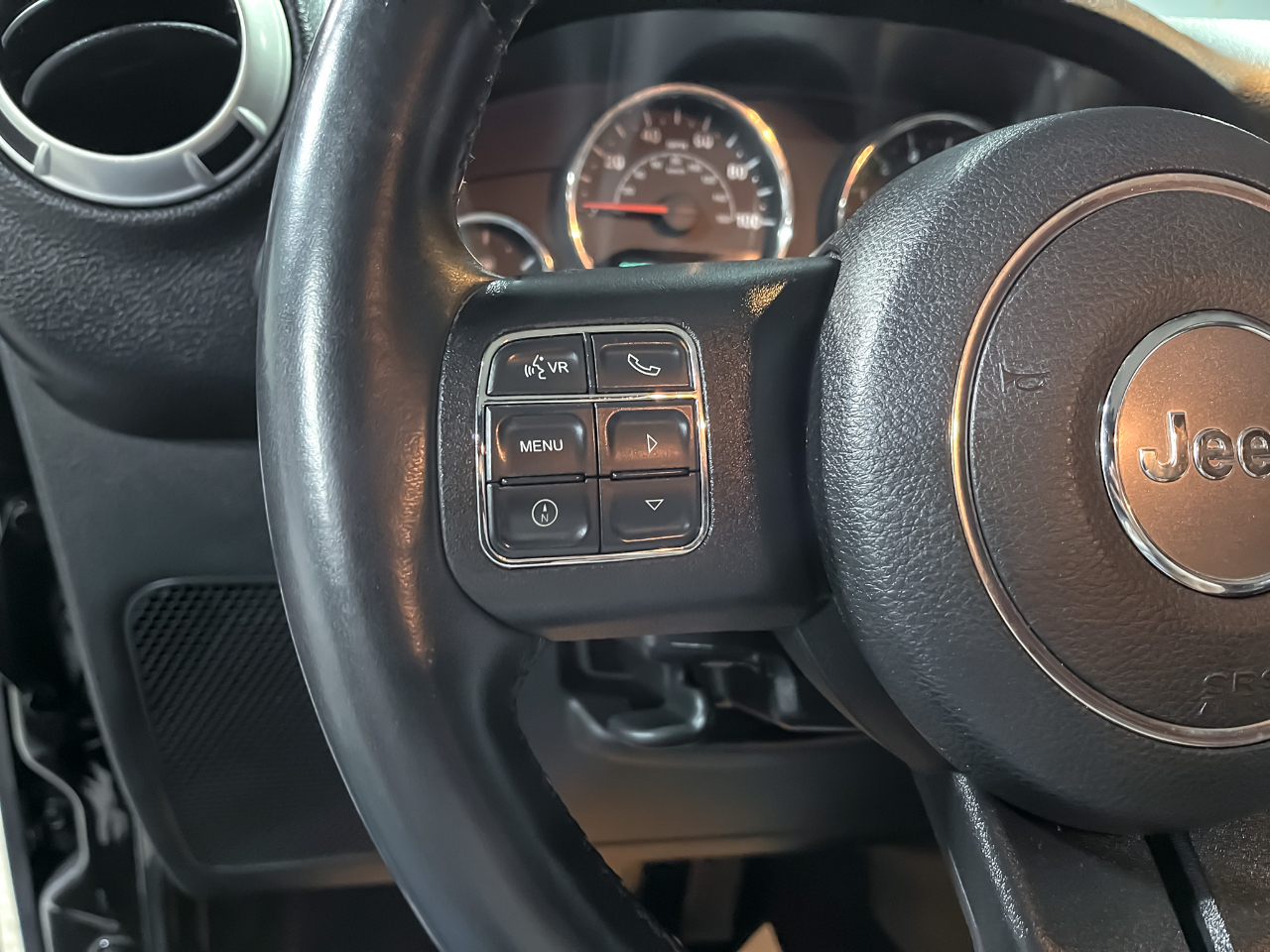 Jeep Wrangler Unlimited 4WD 4dr Sahara 2016