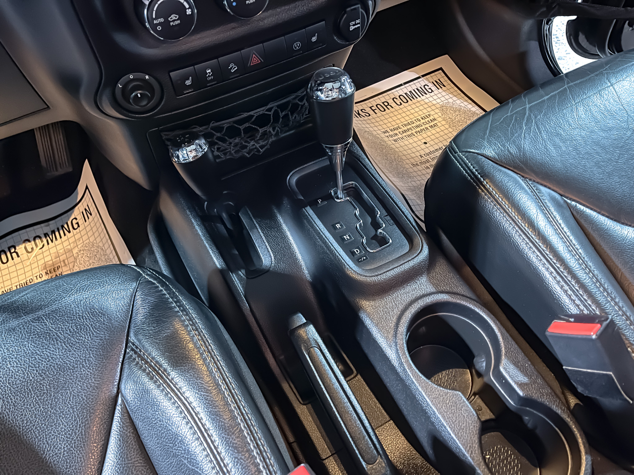 Jeep Wrangler Unlimited 4WD 4dr Sahara 2016