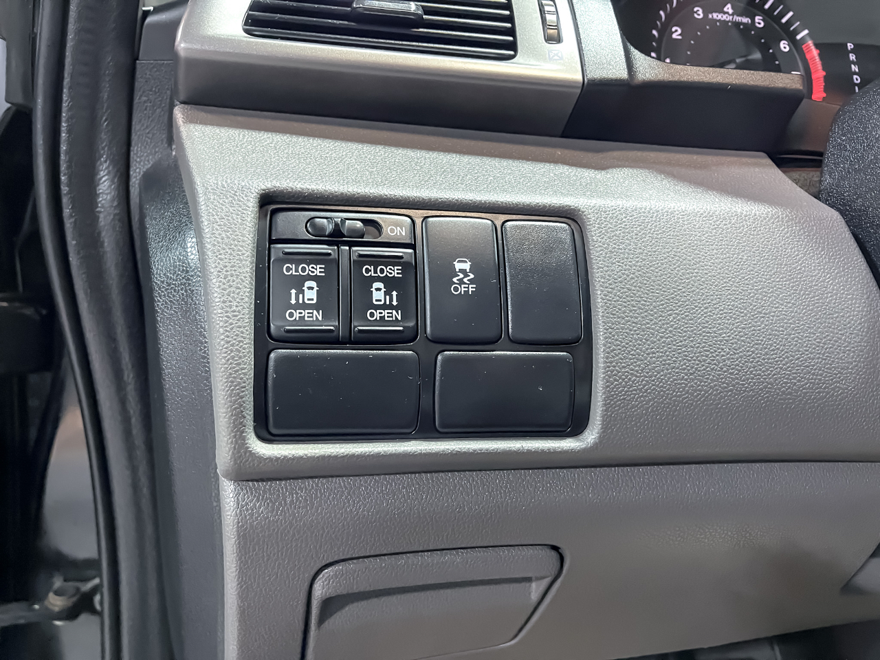 Honda Odyssey 5dr SE 2016