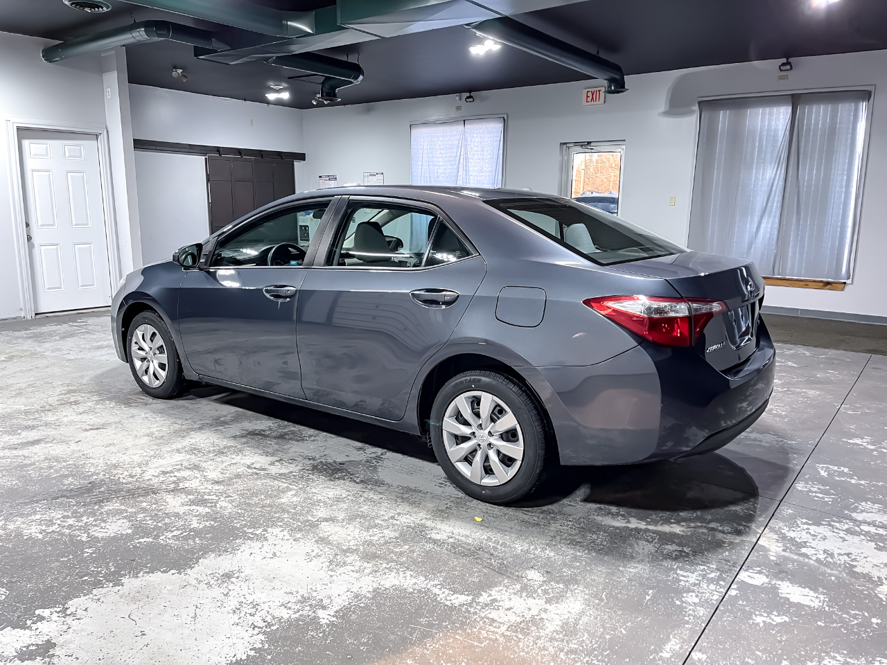 Toyota Corolla 4dr Sdn CVT LE Premium (Natl) 2015