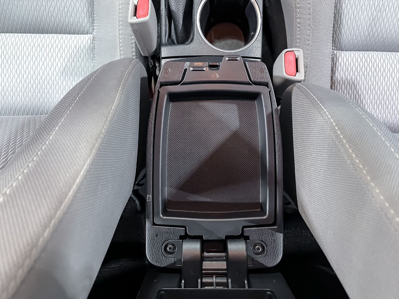 Toyota Corolla 4dr Sdn CVT LE Premium (Natl) 2015