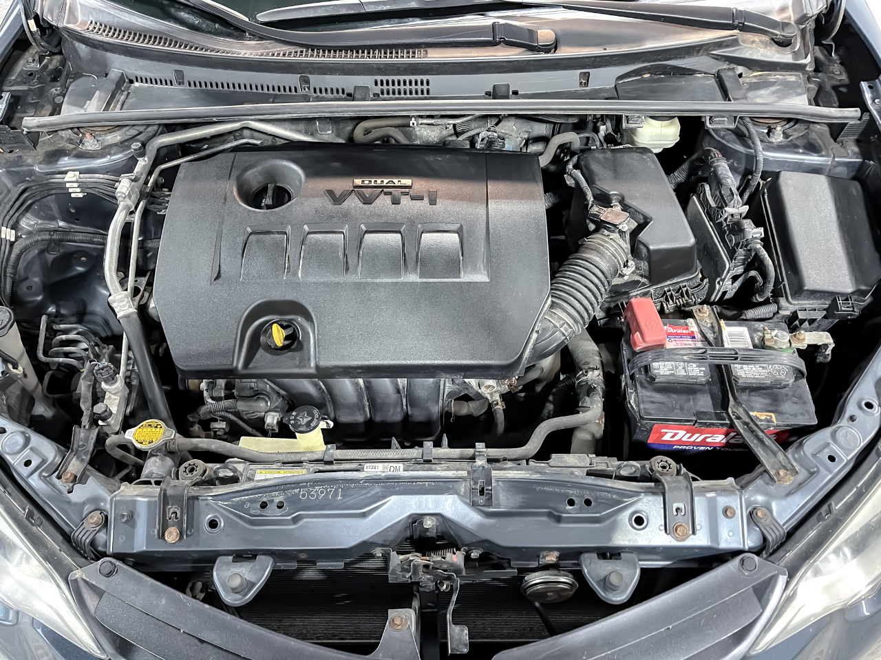 Toyota Corolla 4dr Sdn CVT LE Premium (Natl) 2015