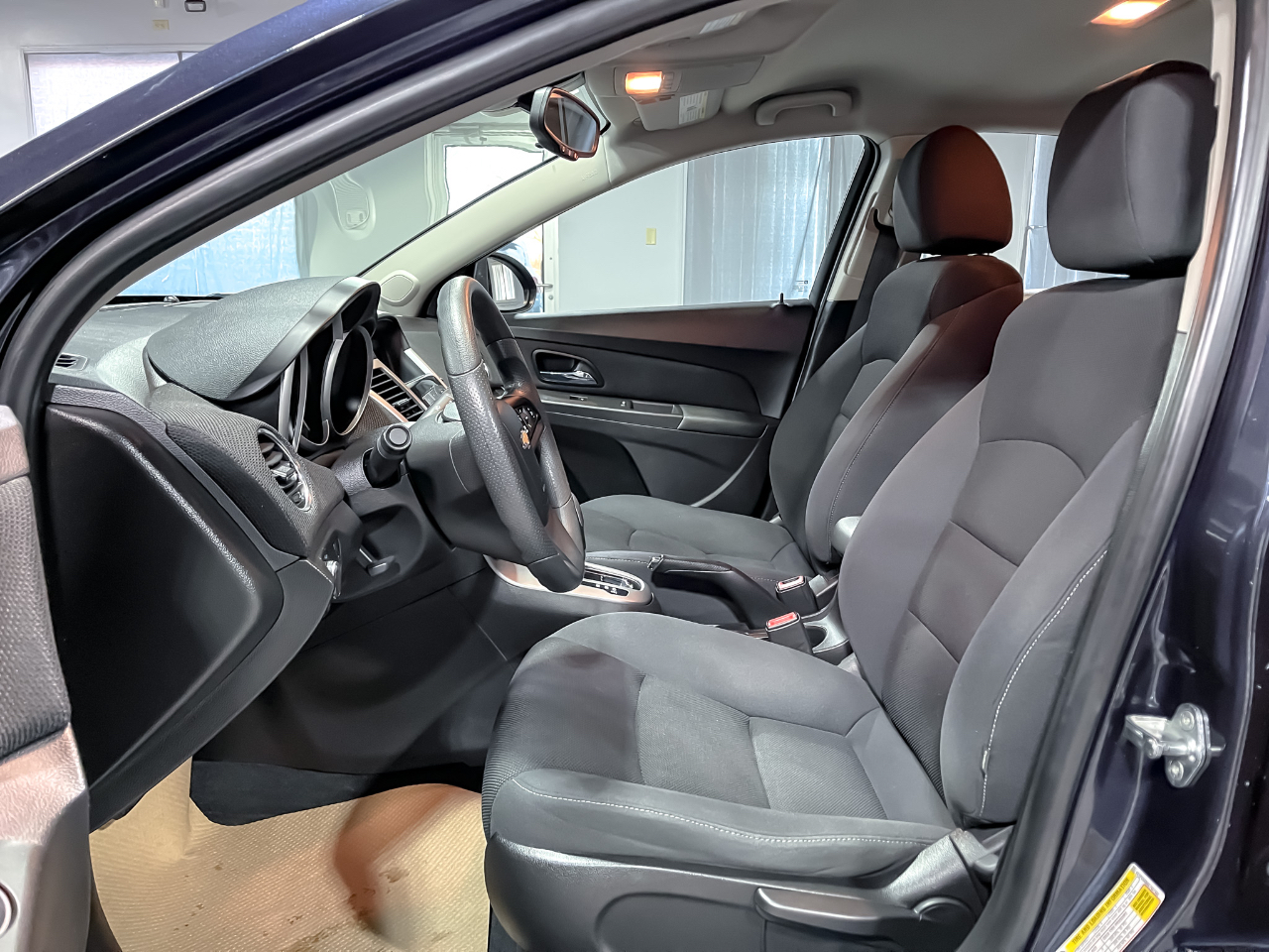 Chevrolet Cruze Limited 4dr Sdn Auto LT w/1LT 2016