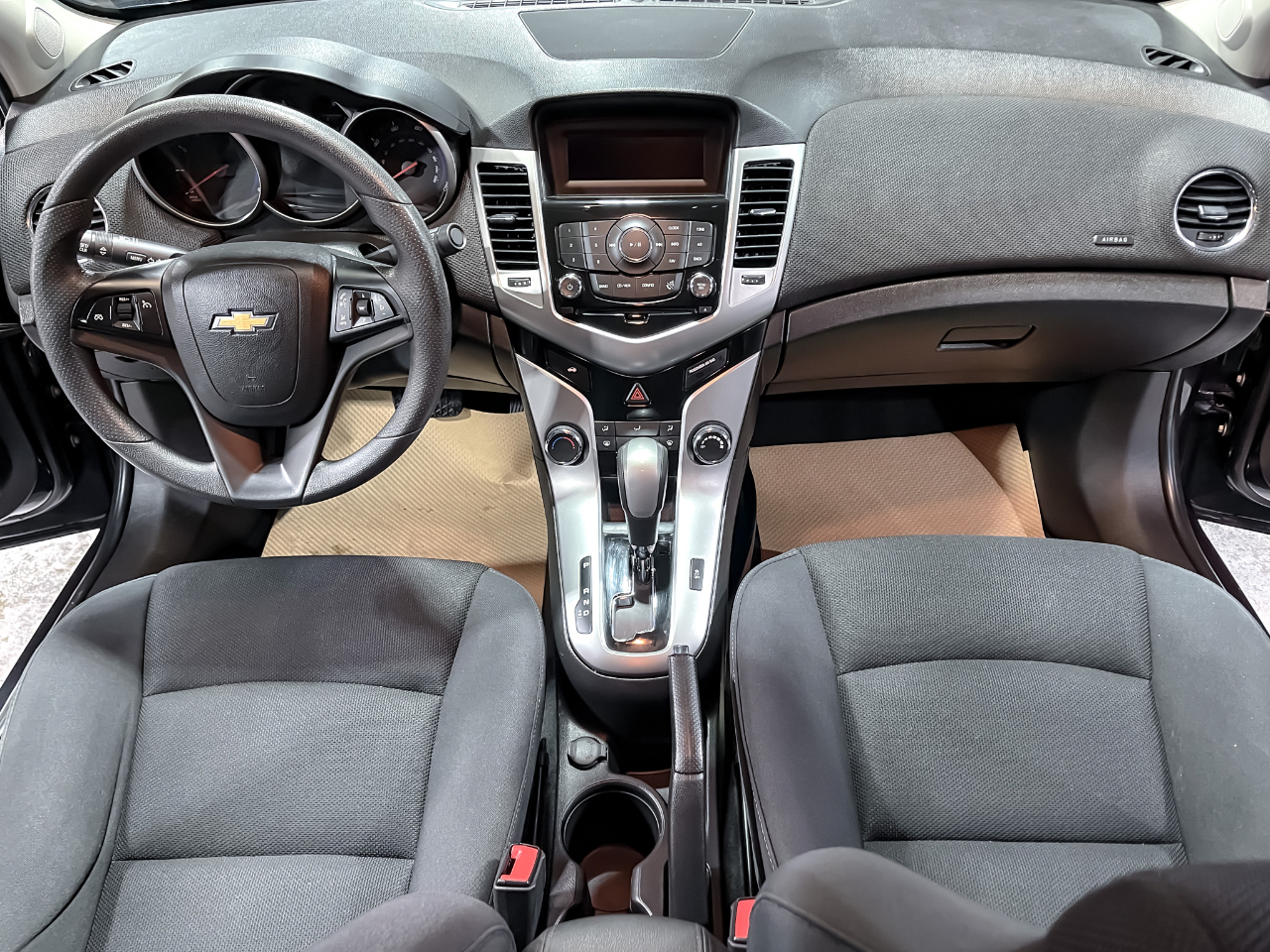 Chevrolet Cruze Limited 4dr Sdn Auto LT w/1LT 2016